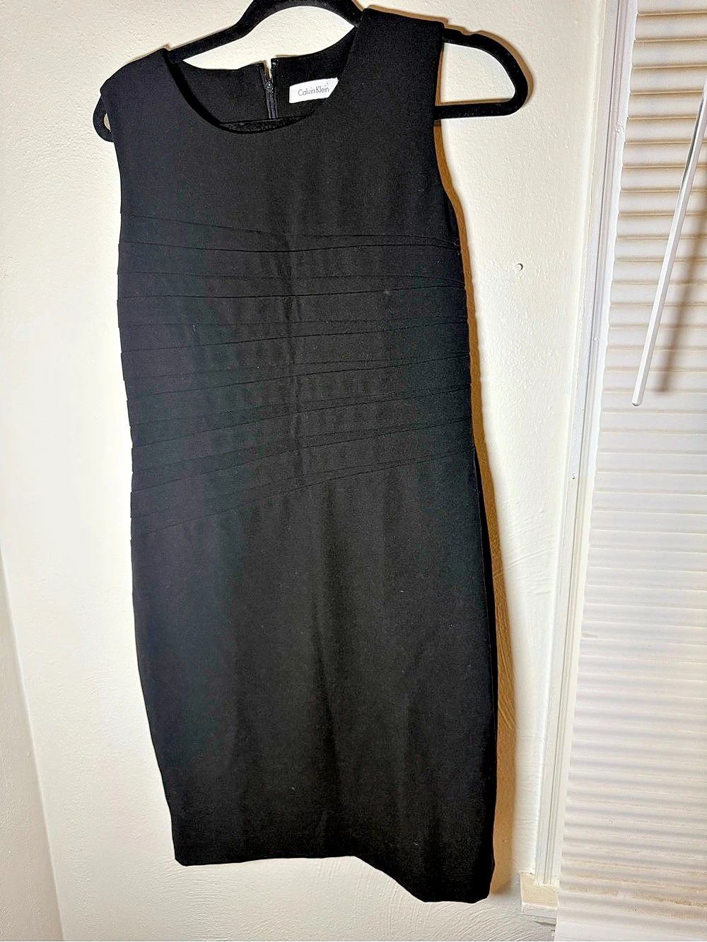 Calvin Klein Black Sleeveless Pintuck Waist Sheath Dress Midi Black Size 8